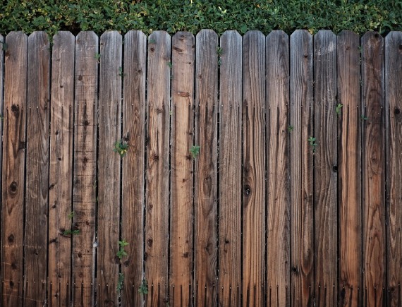 Clôture en bois